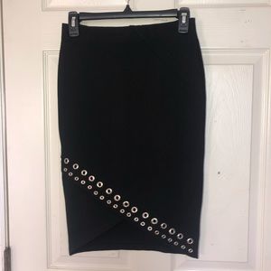 Romeo + Juliet Couture Size S Black Pencil Skirt